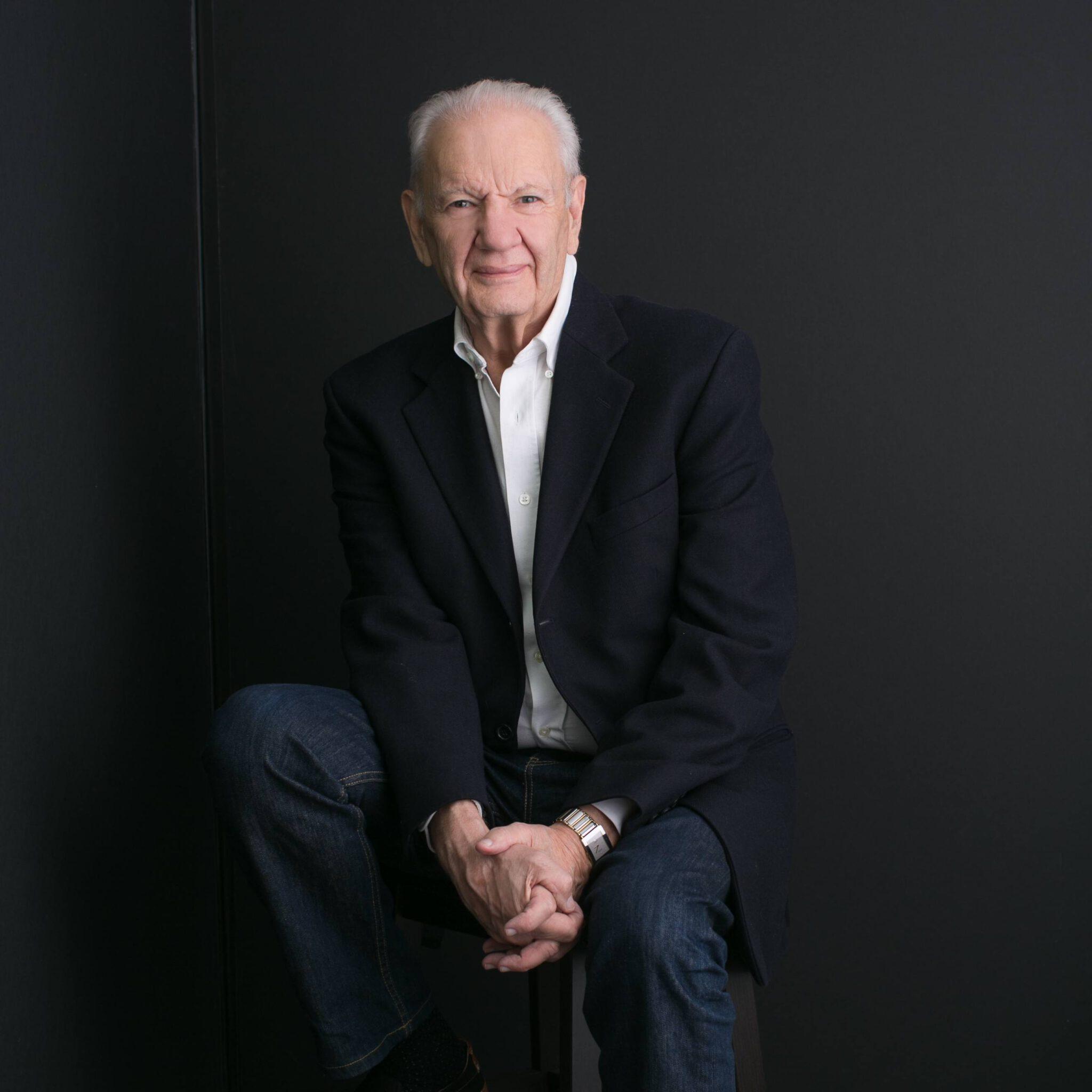 הרצאה מאת איזי רוזוב