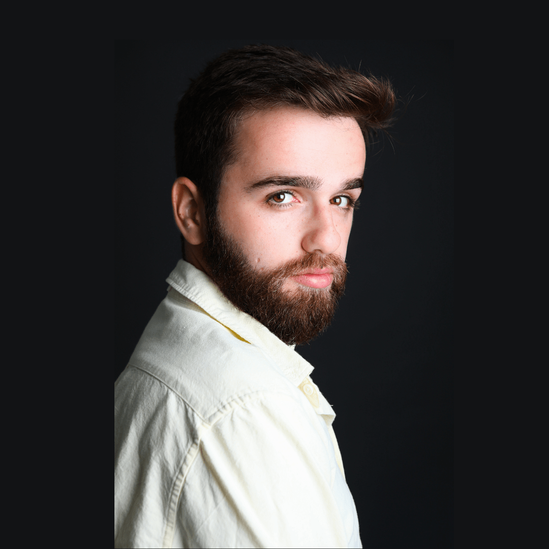 נועם אלקריב מרצה גאה