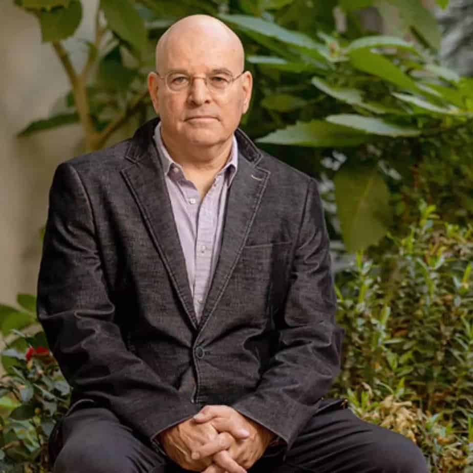 פרופסור יואב דותן