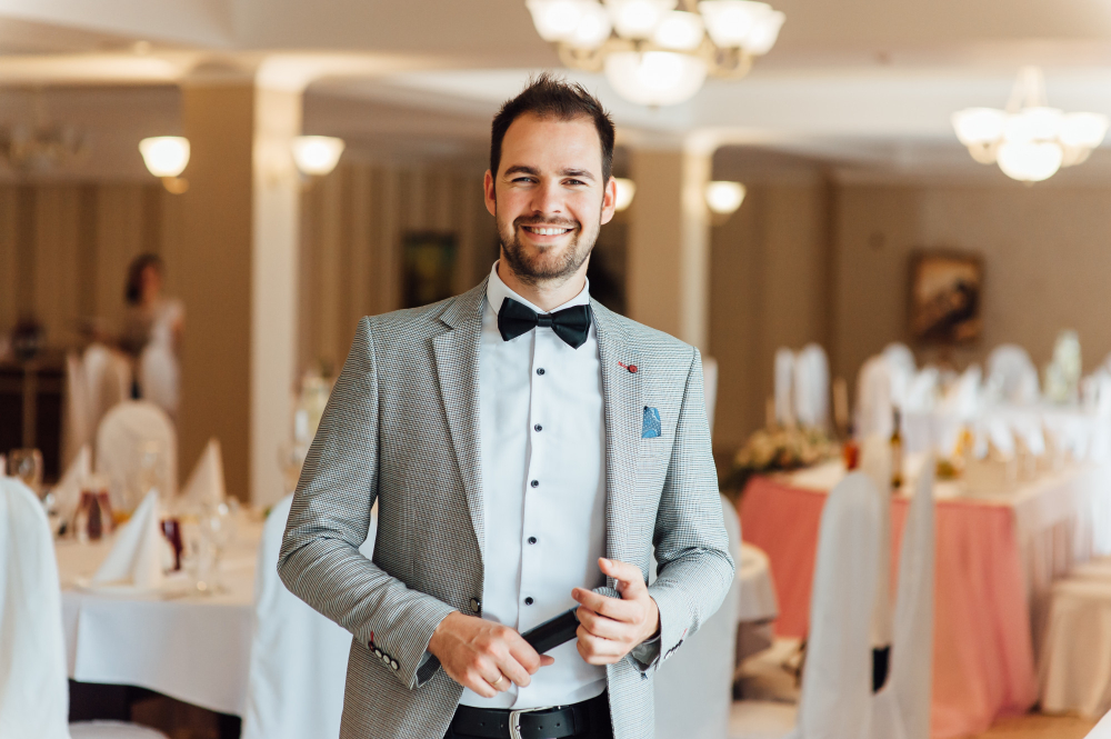 מנחים לאירועים